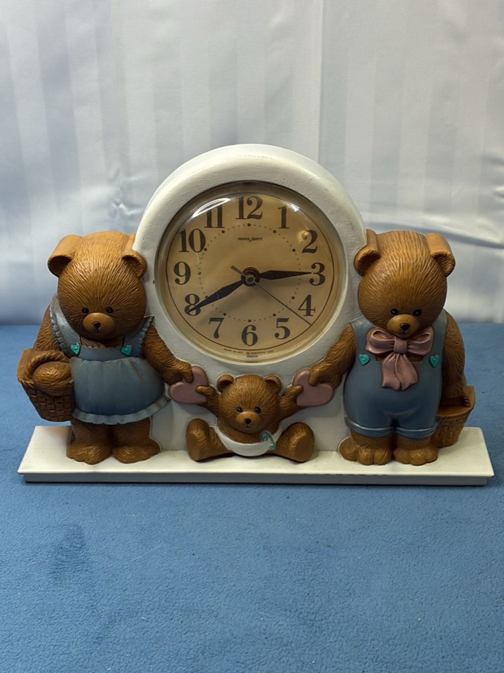 1987 Homco Burwood Teddy Bear Family Quartz Clock